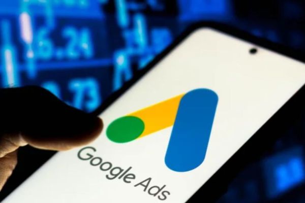 Có nên chạy Google Ads lúc đang SEO website không