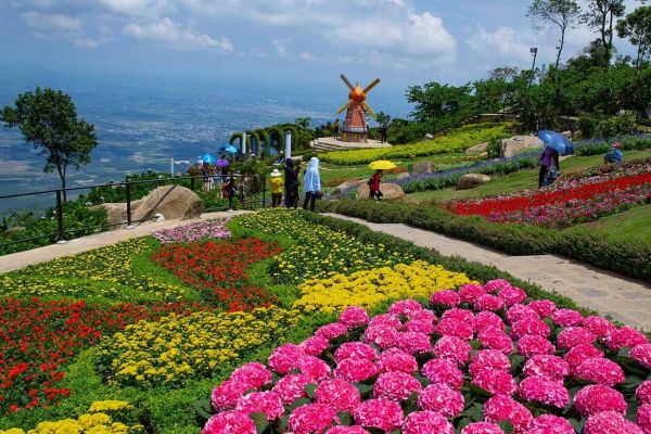 Các điểm du lịch tỉnh Tây Ninh mới sau sát nhập